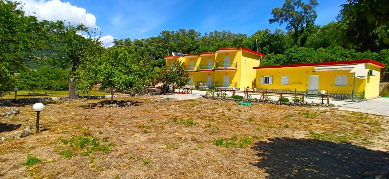 Villa Perkemes Apartments Parga Exterior foto